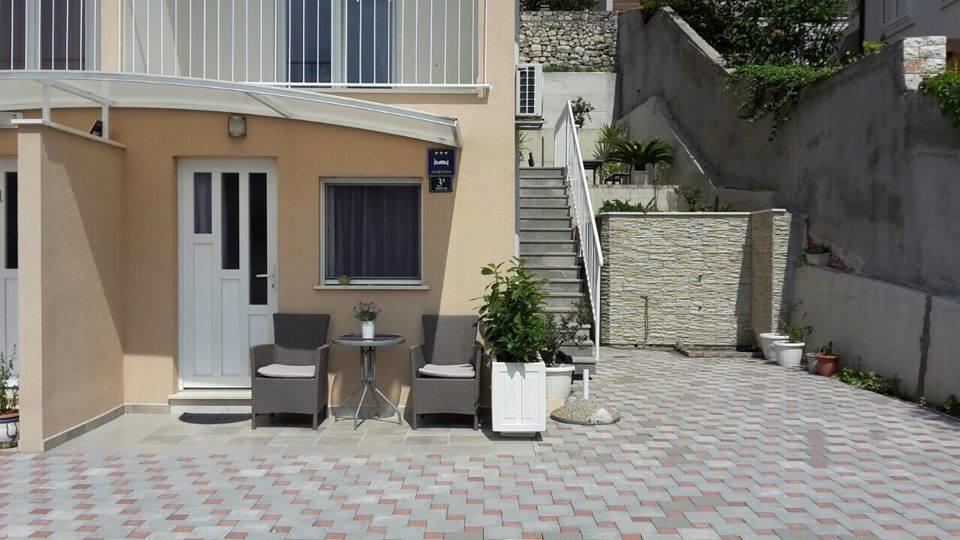 Apartments Amneris Trogir Exterior foto